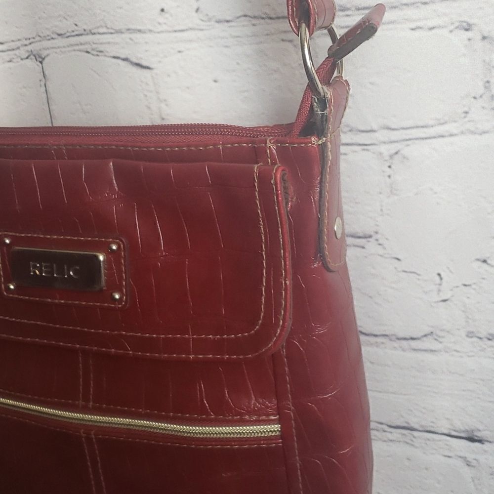 Red Relic Bag - Picture 5 of 7